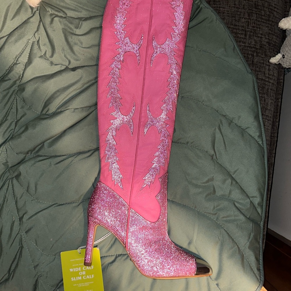 Gianni Bini Western Boot Pink